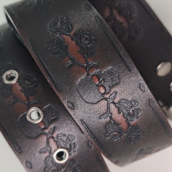Skull & Roses VEGAN leather 47.25" Length Belt - Picture 1 of 12